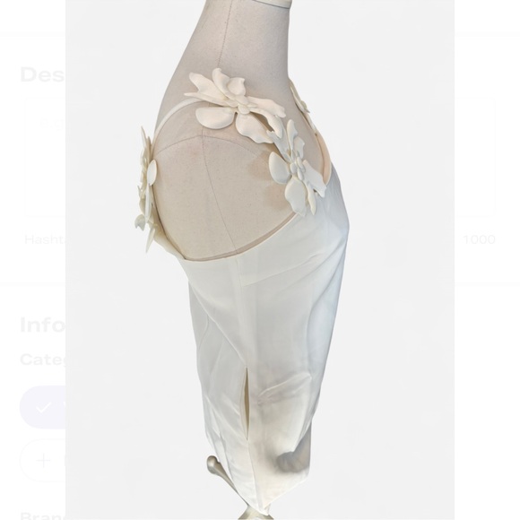 Miss Rosier NWT Clemence Faux Flower White Mini Dress Small Cocktail Bridal - Picture 3 of 11